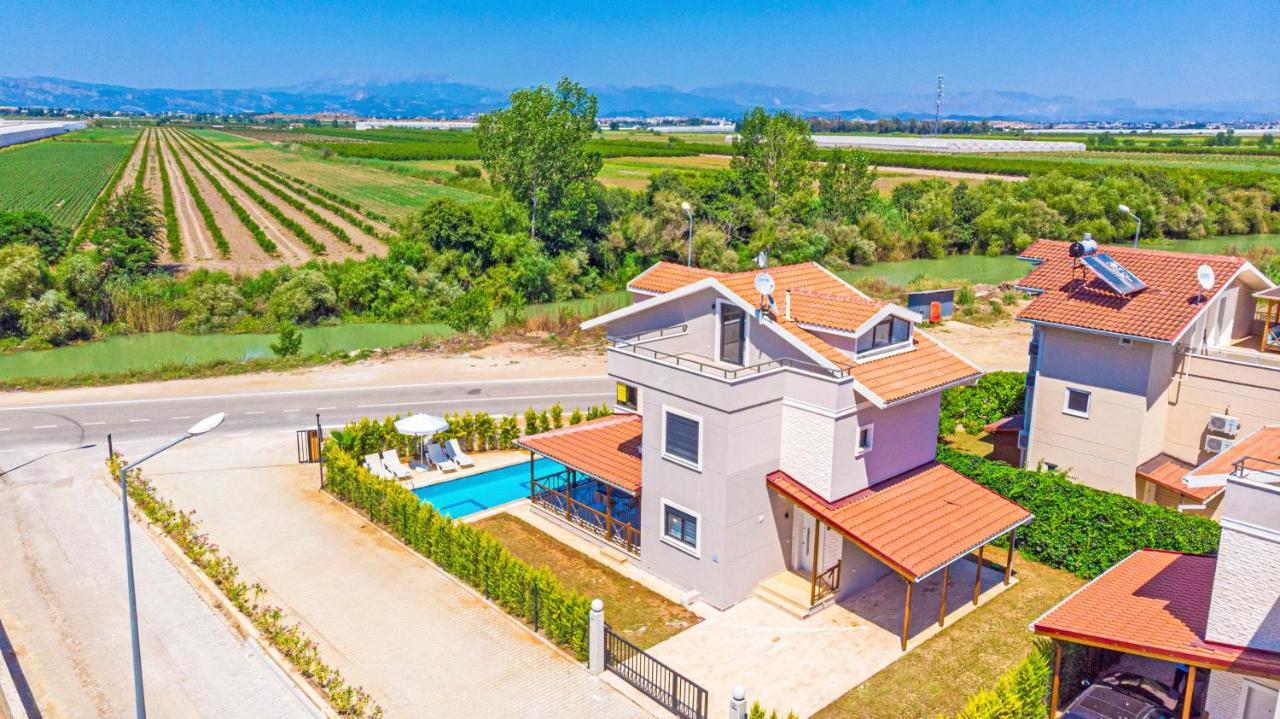 Paradise Town Villa Belhamra เบเลก ภายนอก รูปภาพ